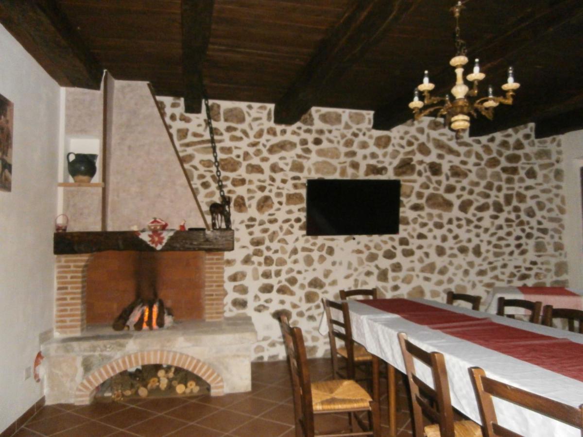 Borgo Degli Amici Villa Faicchio Екстериор снимка