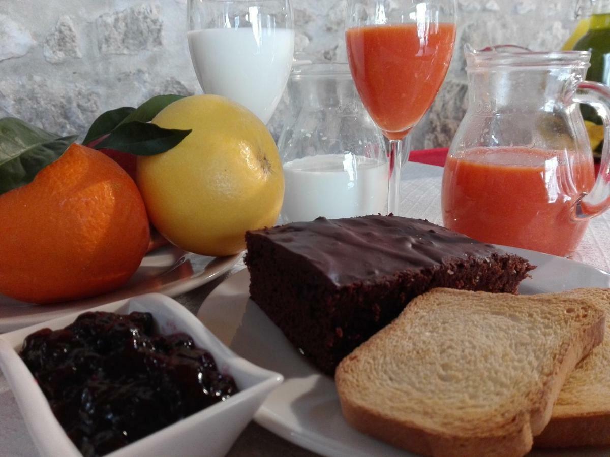 Borgo Degli Amici Villa Faicchio Екстериор снимка