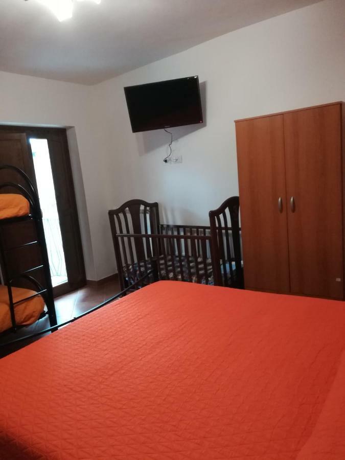 Borgo Degli Amici Villa Faicchio Екстериор снимка